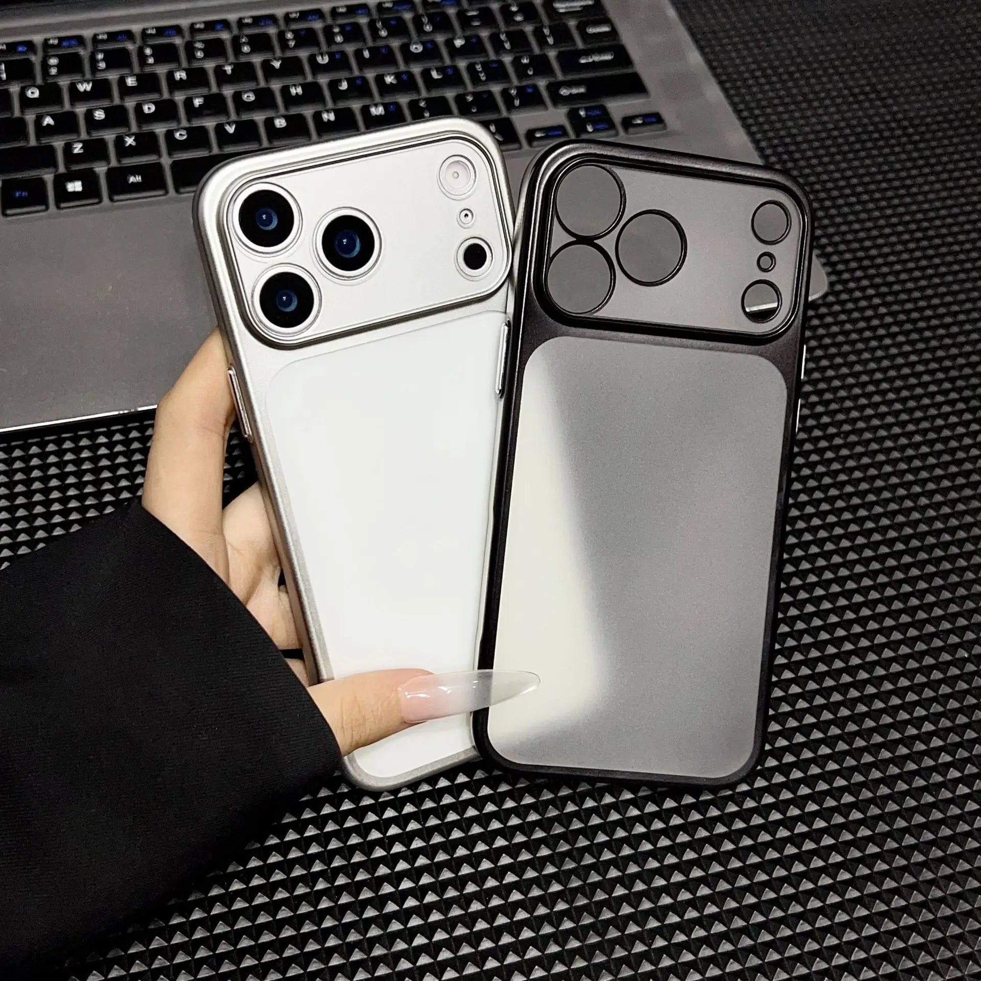 Luxury Matte Transparent Phone Case for iPhone 17 Pro Air 17 16 15 14 13 Pro Max Ultra-thin Soft Protection Metallic Color Cover